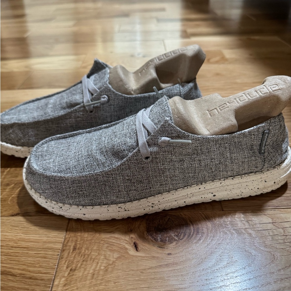 Hey Dude Wendy Linen Iron Shoes